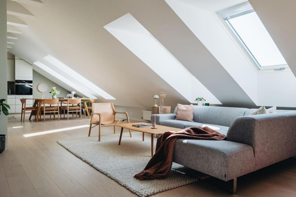 Beautiful Penthouse With An Ocean View In Bergen Apartman Kültér fotó
